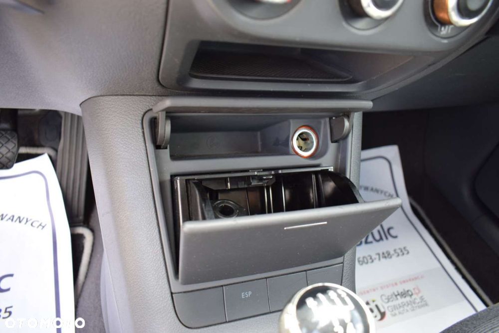 Volkswagen Golf Plus - 24
