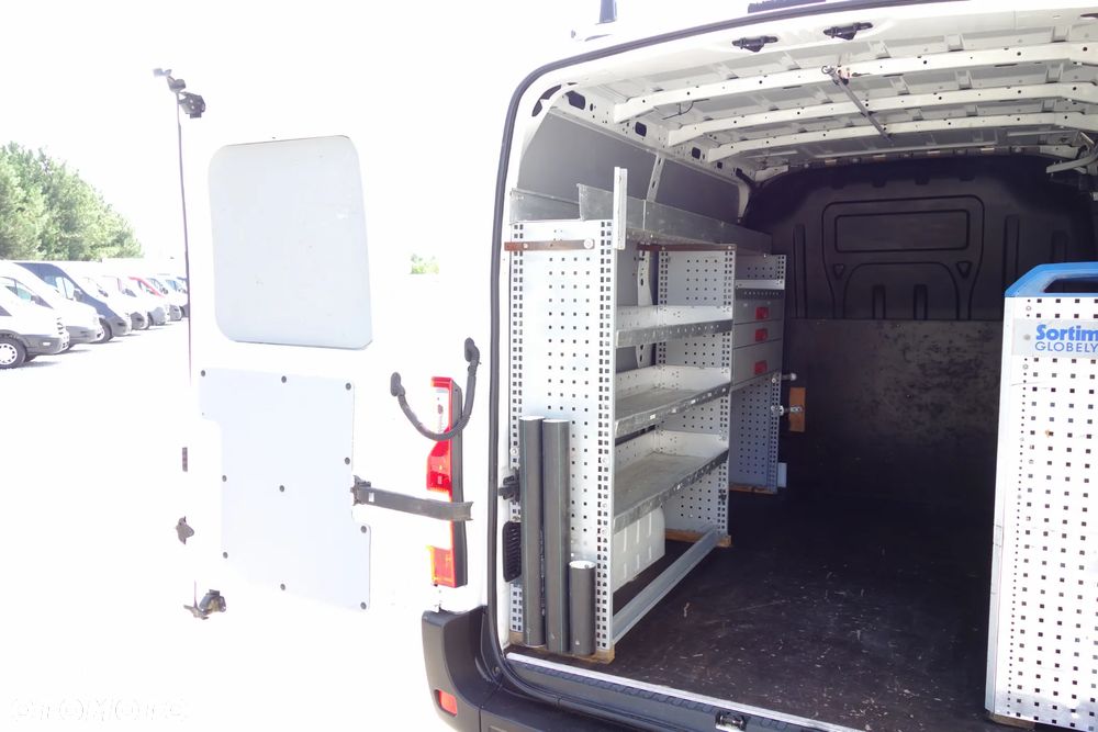 Renault Master 2.3 DCI 110 KM  L1H1  Zabudowa Klima - 9