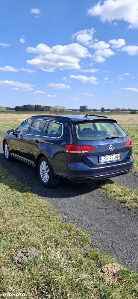 Volkswagen Passat 2.0 TDI (BlueMotion Technology) Comfortline - 5