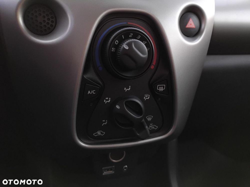 Toyota Aygo 1.0 VVT-i Sprint EU6 - 16