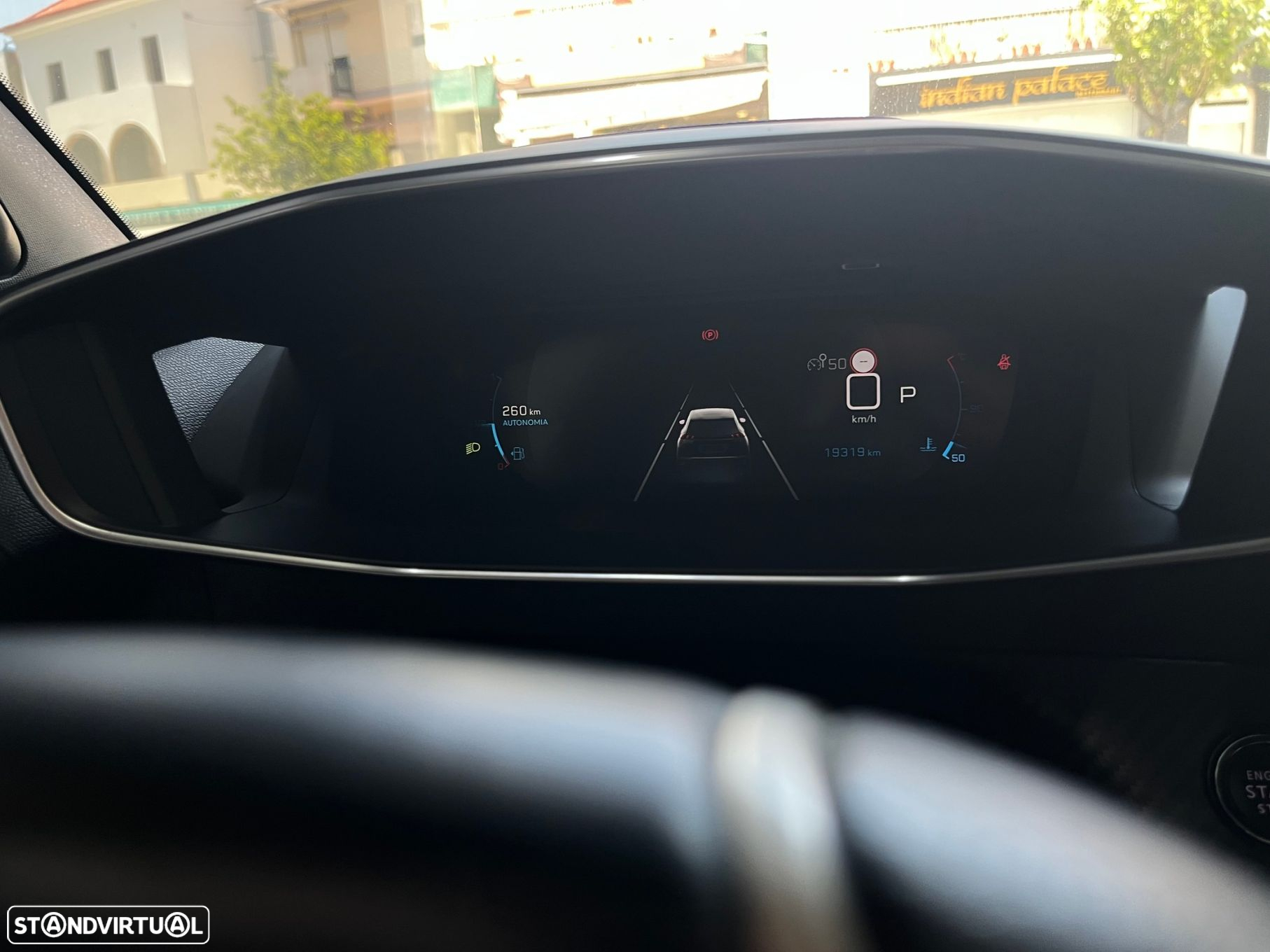 Peugeot 2008 1.5 BlueHDi GT EAT8 - 15