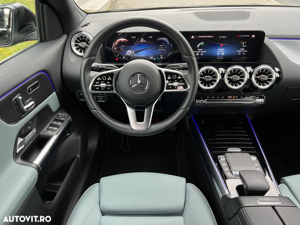 Mercedes-Benz GLA - 6