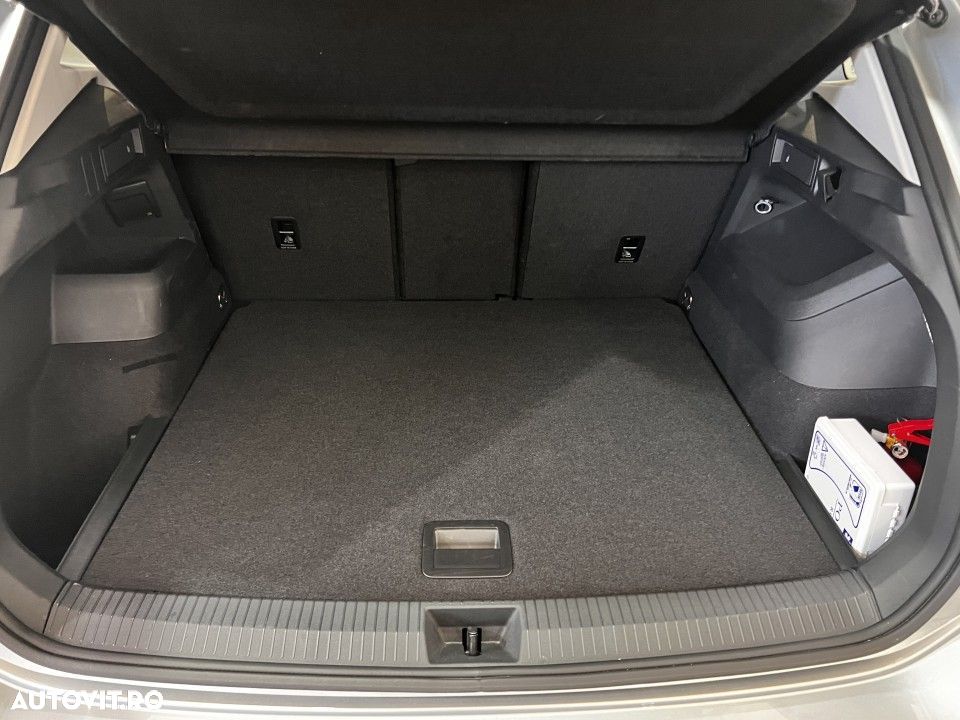 Volkswagen Tiguan - 29