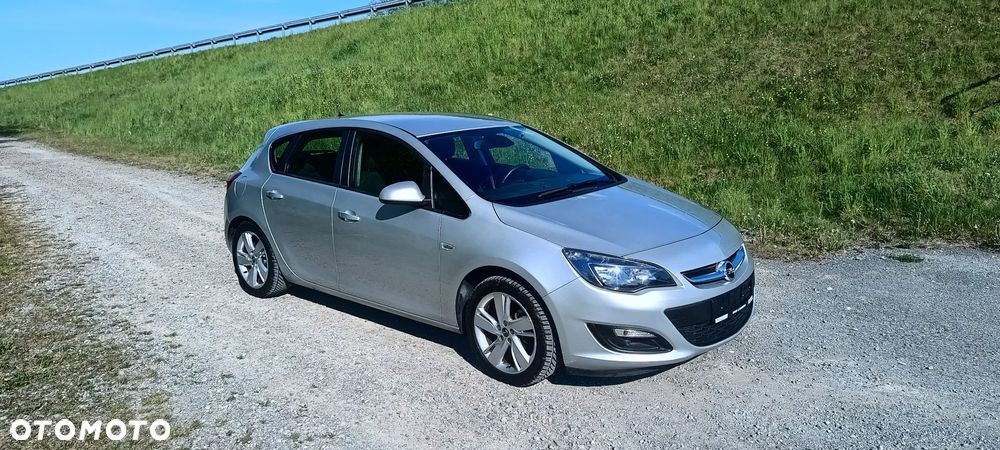 Opel Astra 1.4 Selection - 2