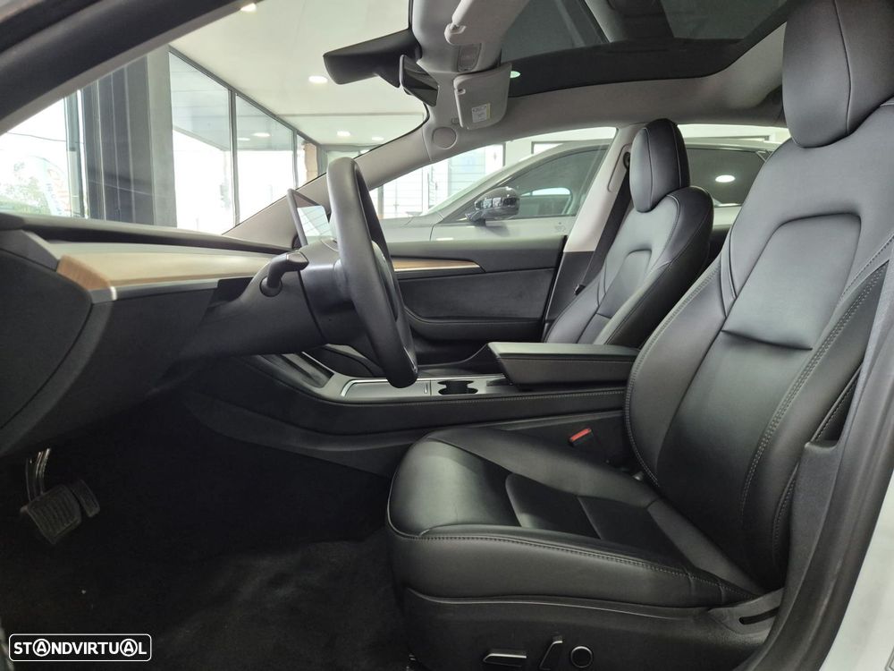 Tesla Model 3 Long Range Tração Traseira - 12