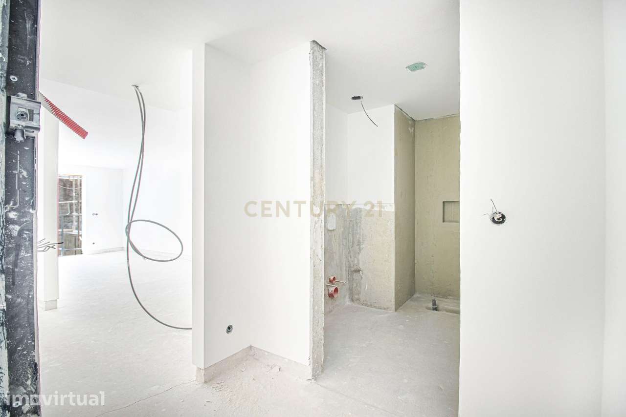 Apartamento T1 Novo com Garagem em Sacavém | Cedência de Posição - Grande imagem: 2/25