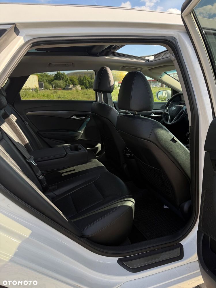 Hyundai i40 1.7 CRDi BlueDrive Premium DCT - 26