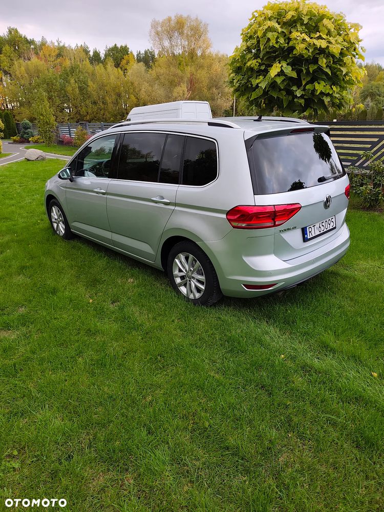 Volkswagen Touran 2018 photo 5
