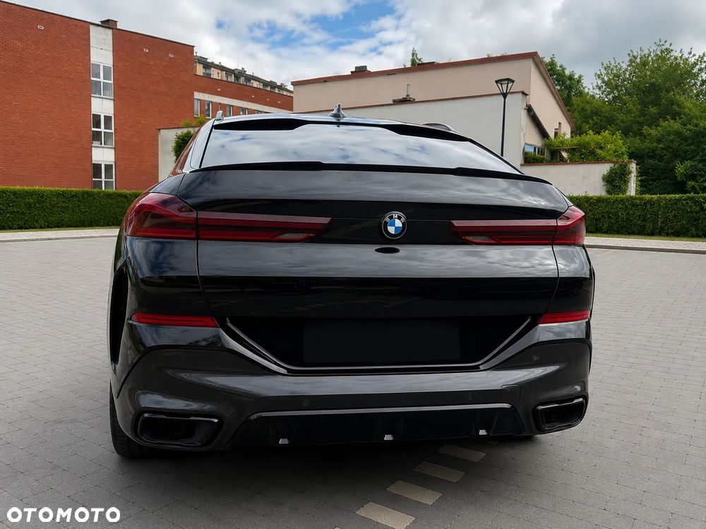 BMW X6M M50d - 7