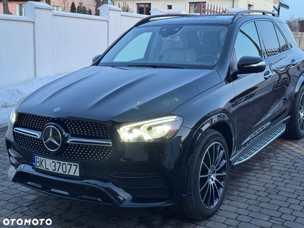 Mercedes-Benz GLE - 1