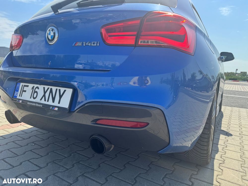 BMW M1 M140i - 15