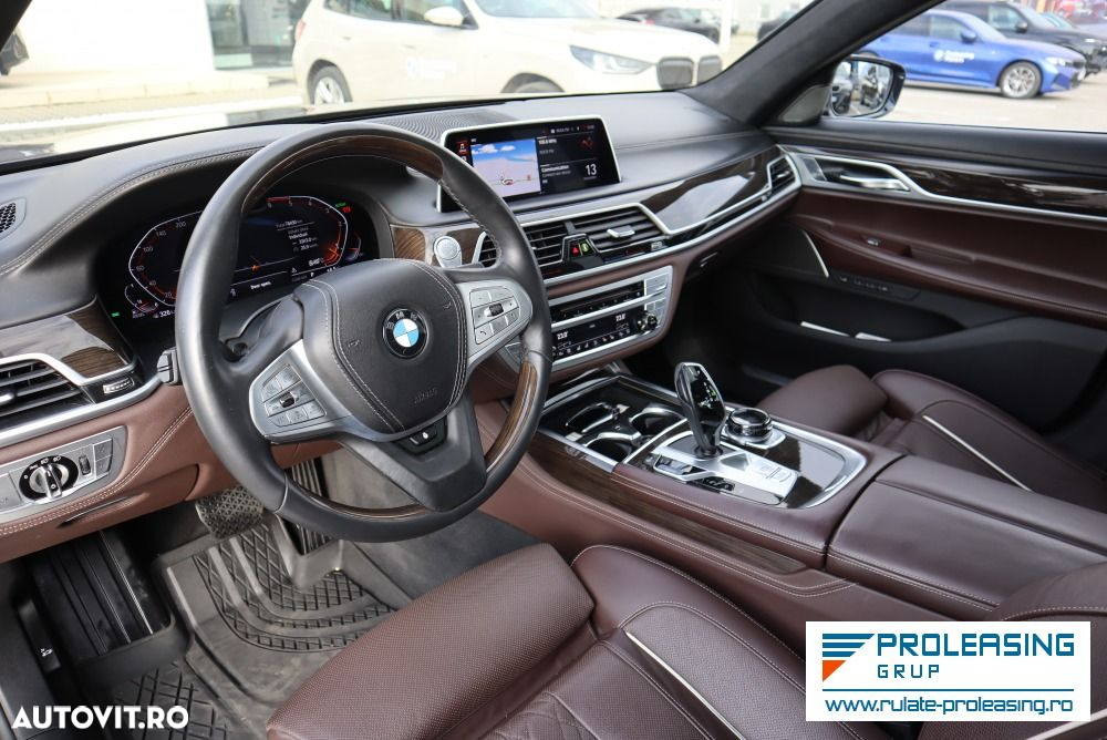 BMW Seria 7 - 8
