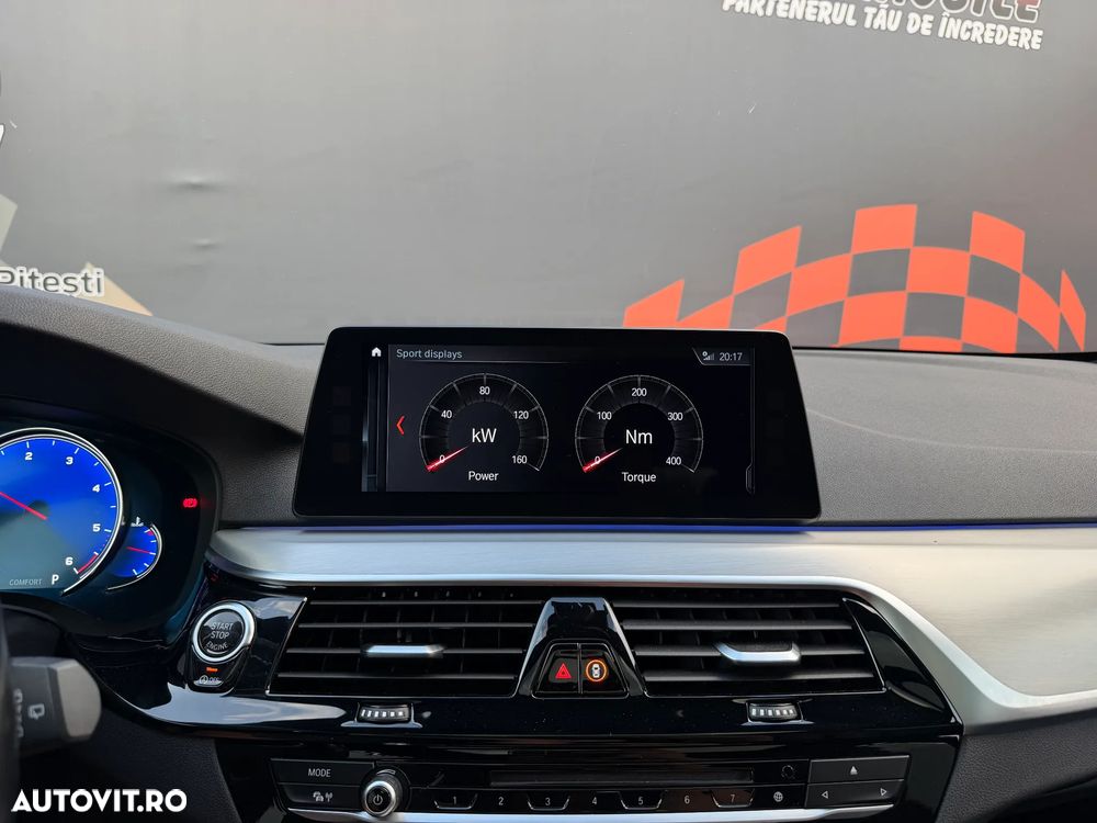 BMW Seria 5 520d Aut. Sport Line - 31