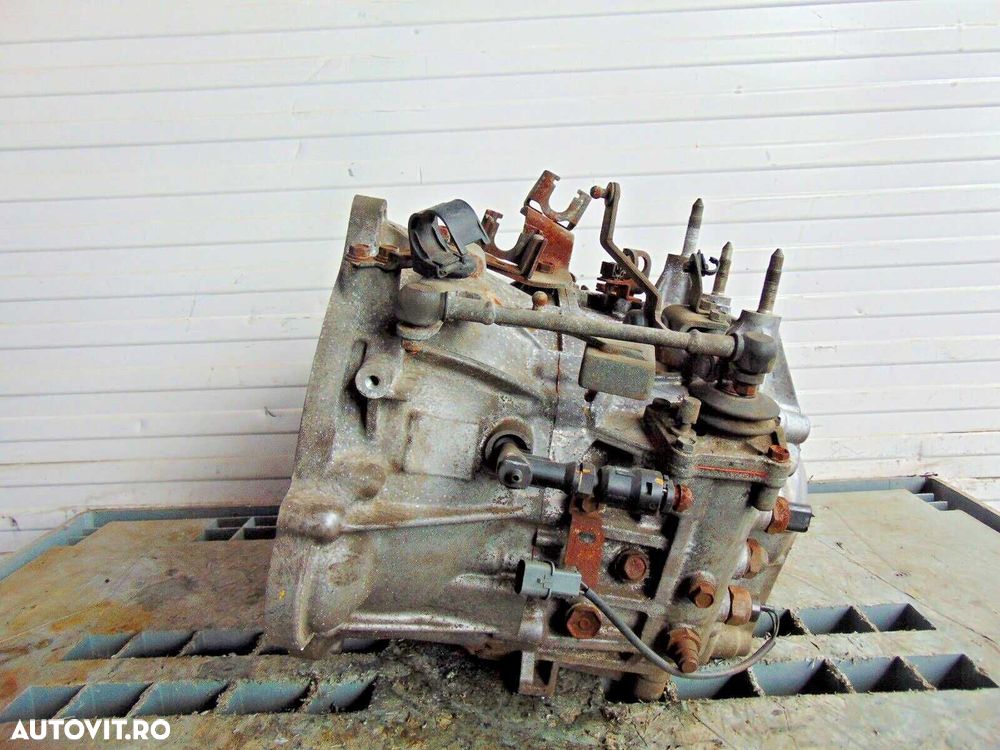 Cutie viteze Mitsubishi Outlander 2.2 CRD; 6 Trepte; 4x4; 2500A254 - 2