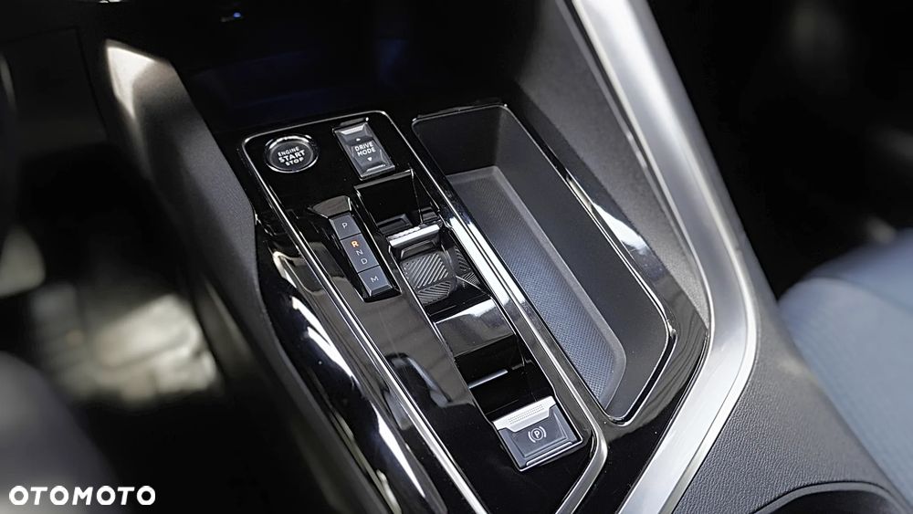 Peugeot 3008 1.2 PureTech Allure Pack S&S EAT8 - 18