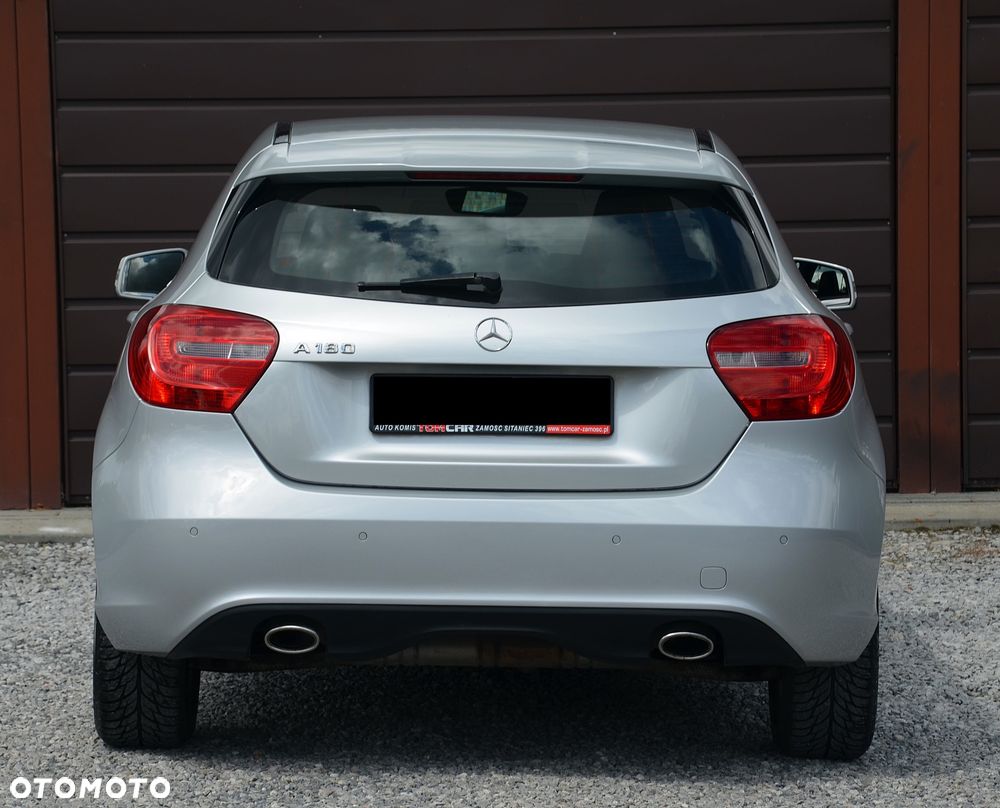 Mercedes-Benz Klasa A 180 (BlueEFFICIENCY) - 3