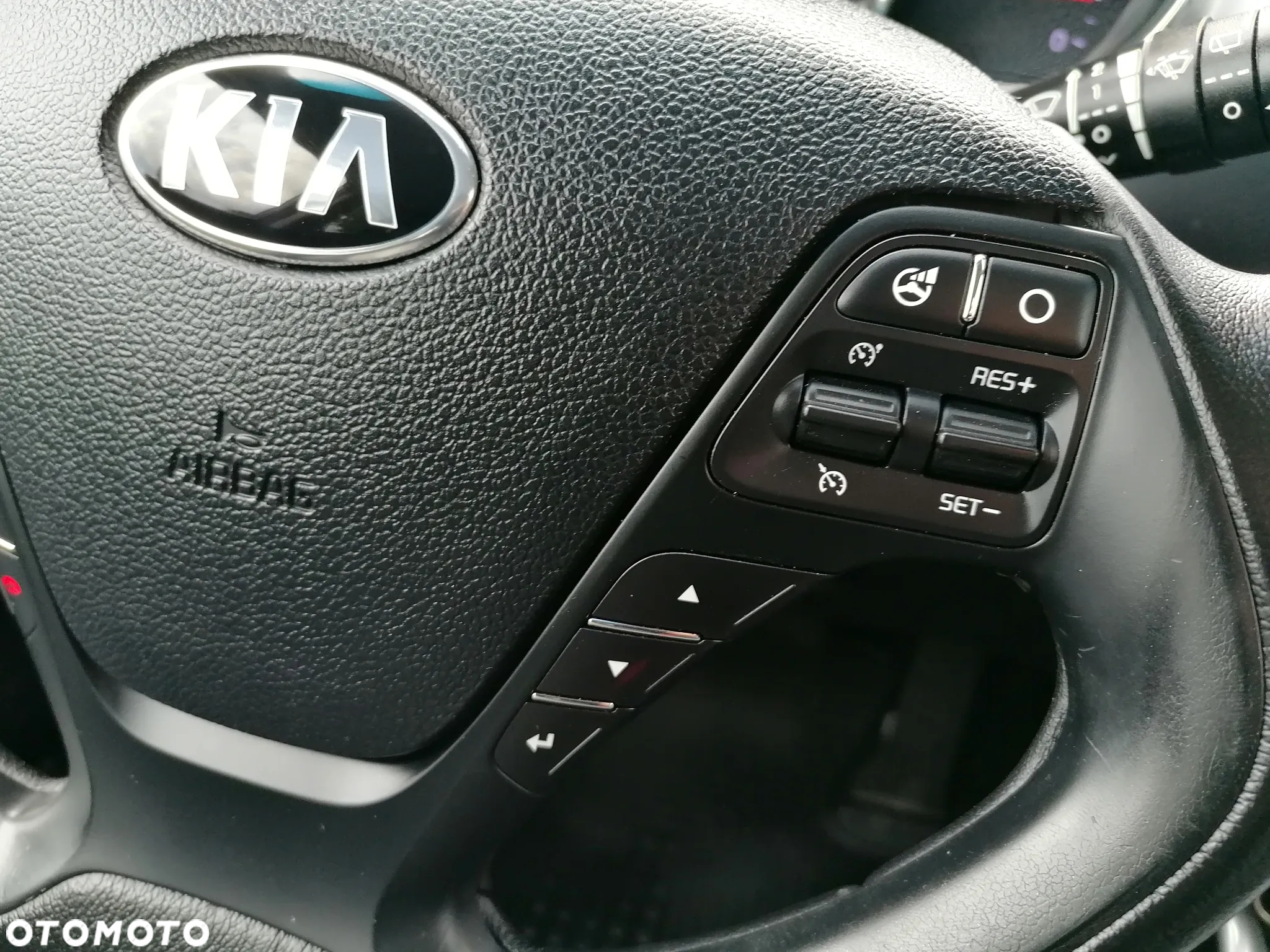Kia Ceed 1.4 CVVT Dream Team Edition - 15