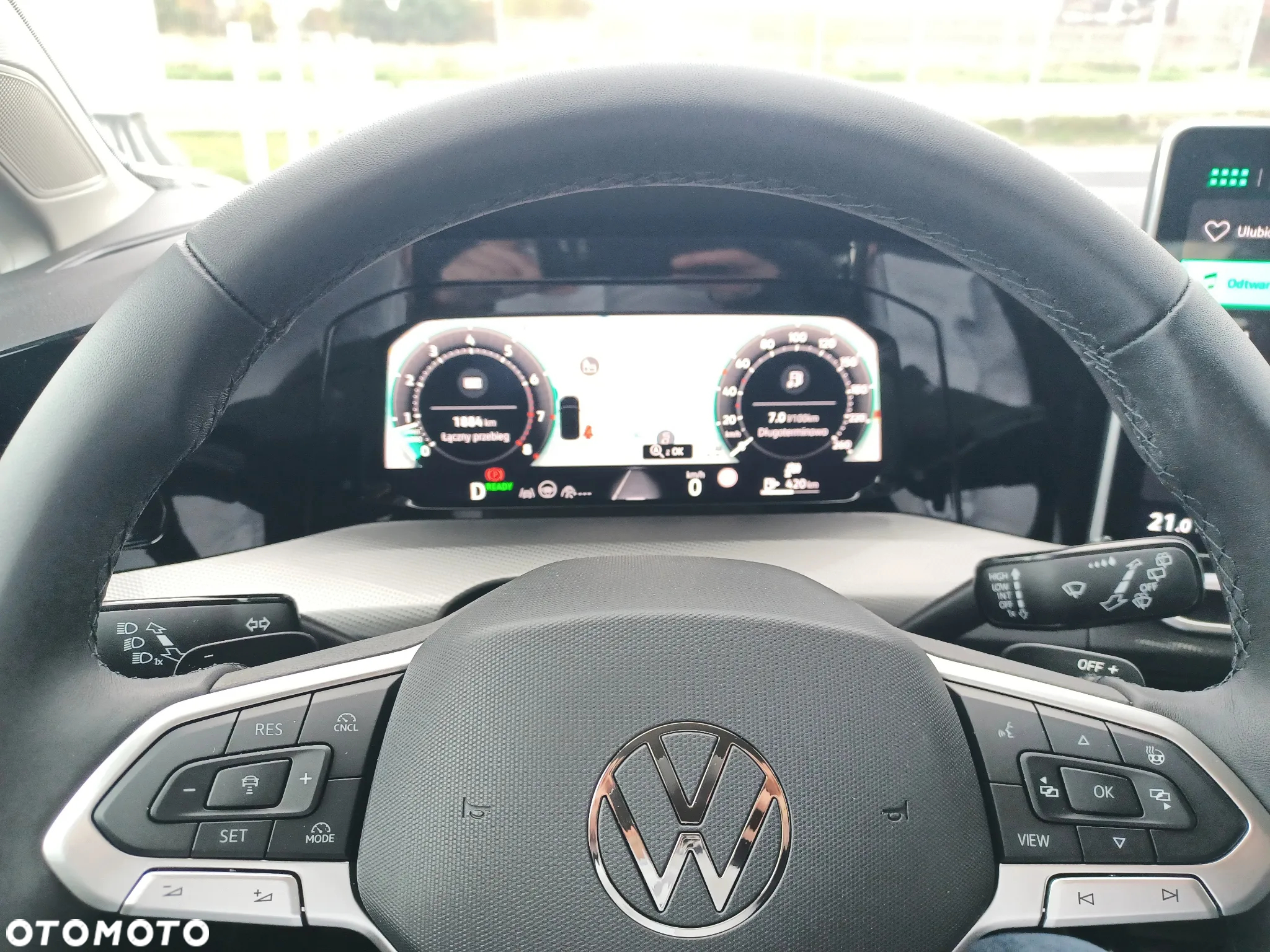 Volkswagen Golf - 16
