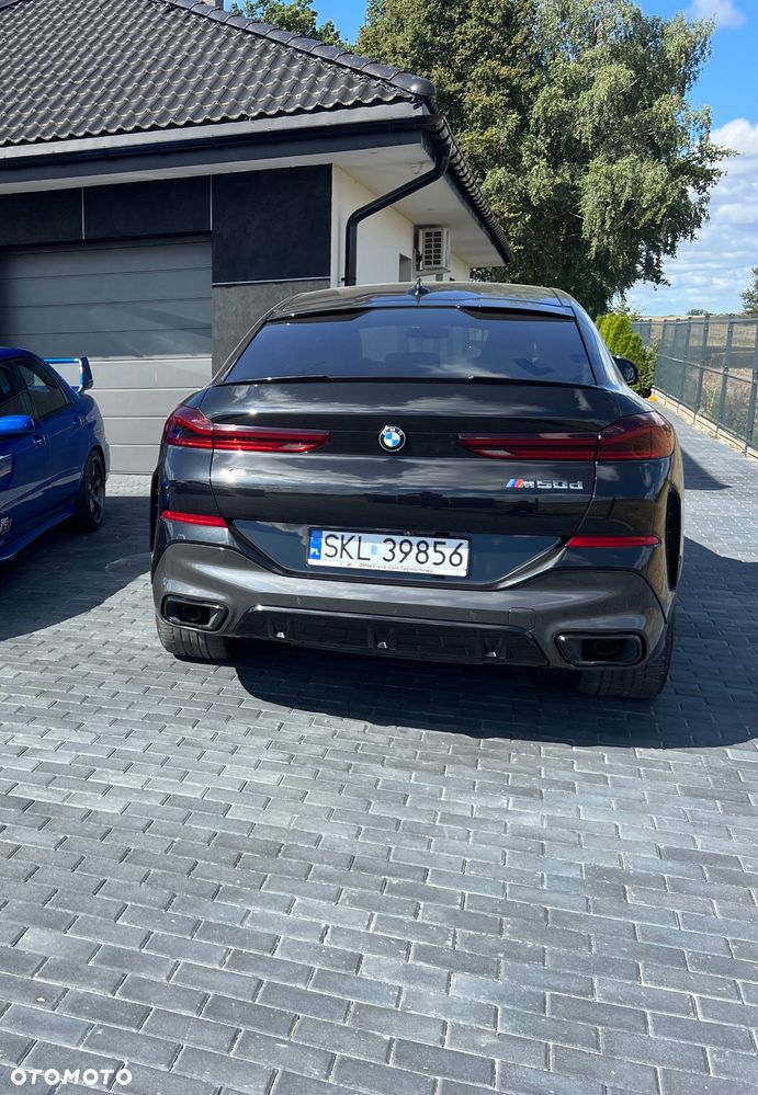 BMW X6M - 14