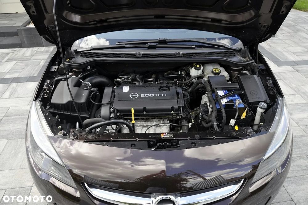 Opel Astra - 25