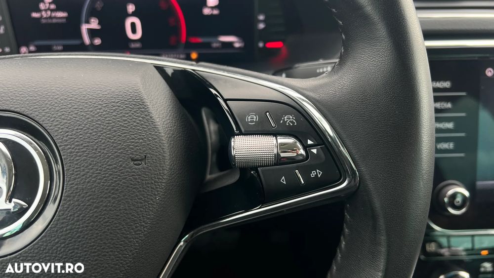 Skoda Superb 2.0 TDI DSG Ambition - 18