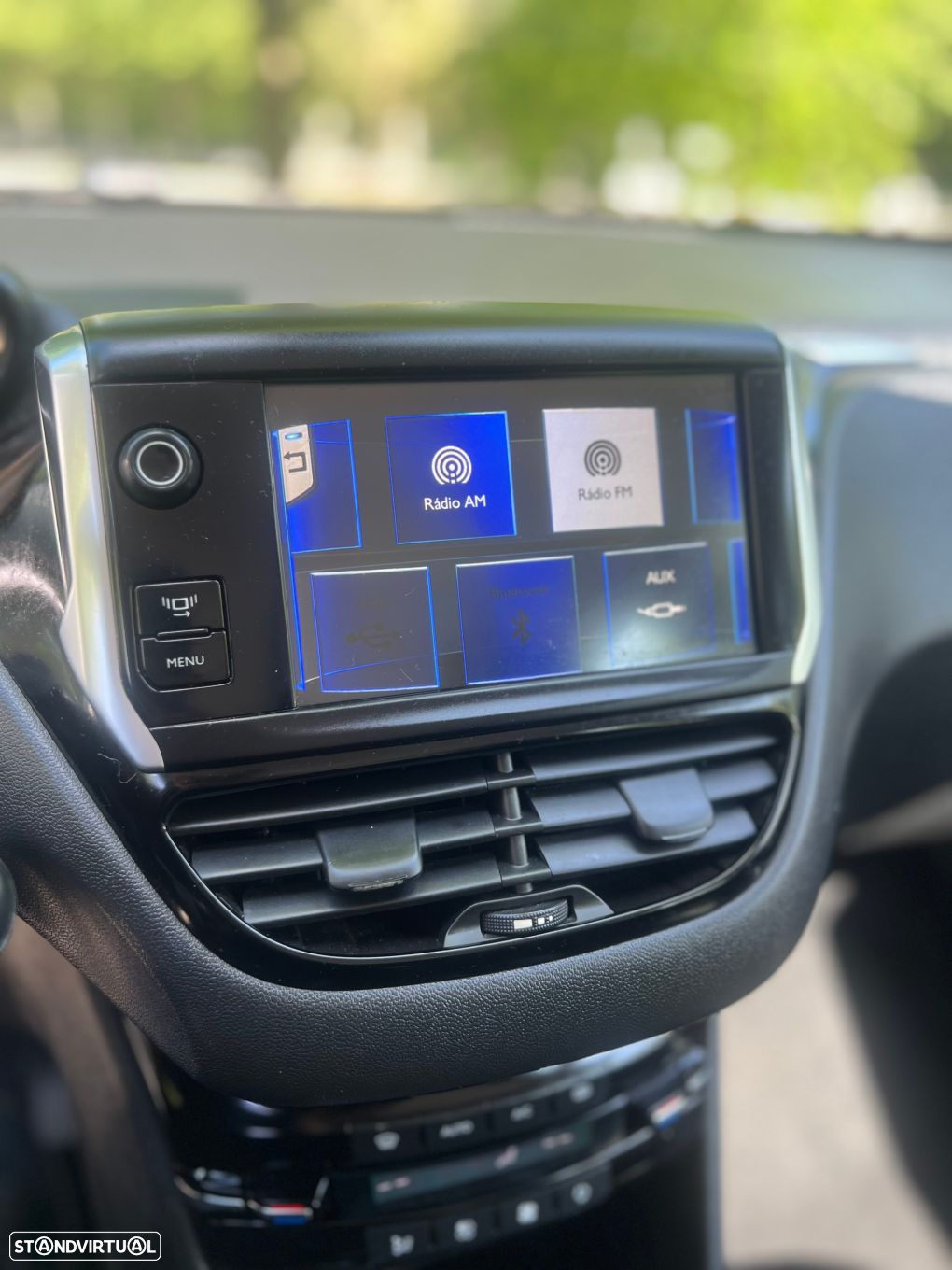 Peugeot 208 1.2 PureTech Allure - 24