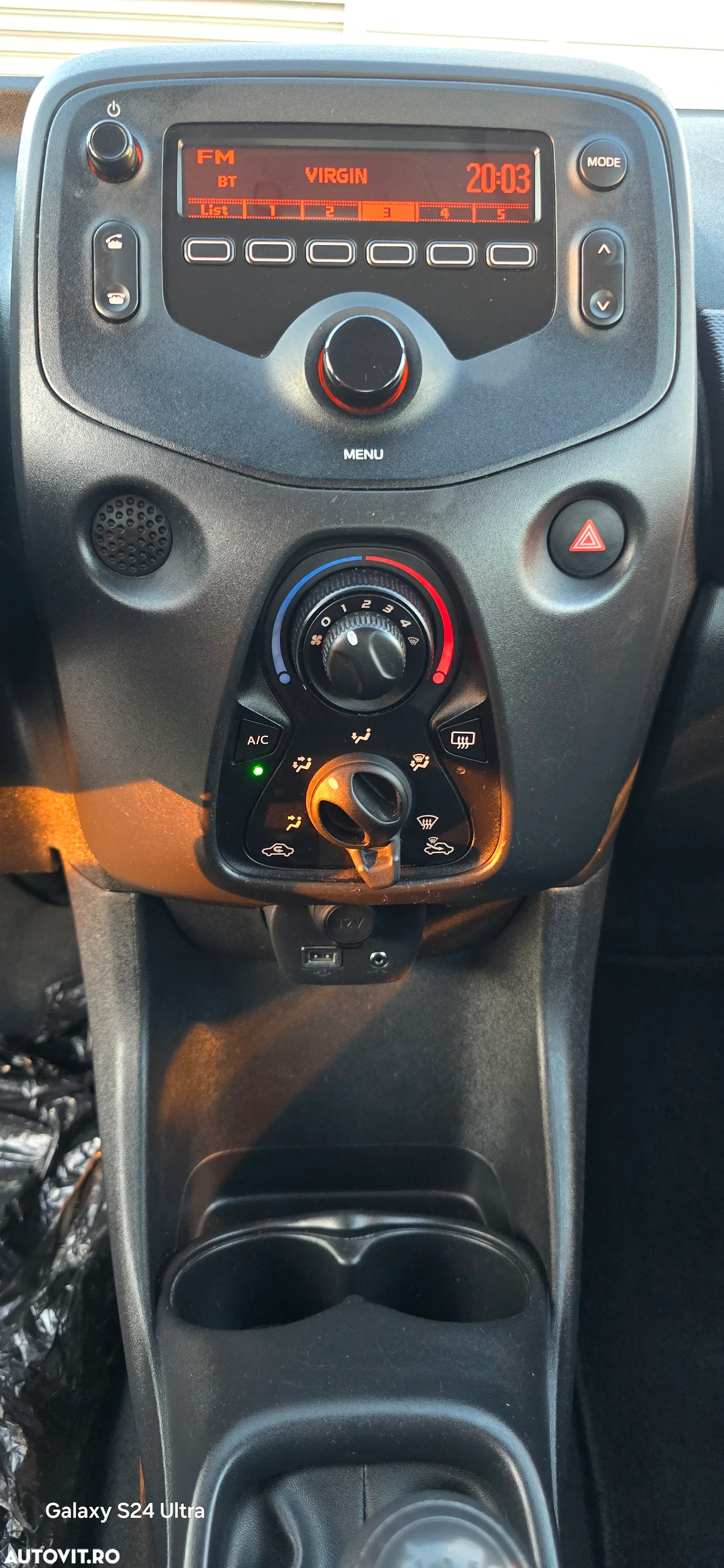 Toyota Aygo 1.0 VVY-I 5 usi X-connect - 20