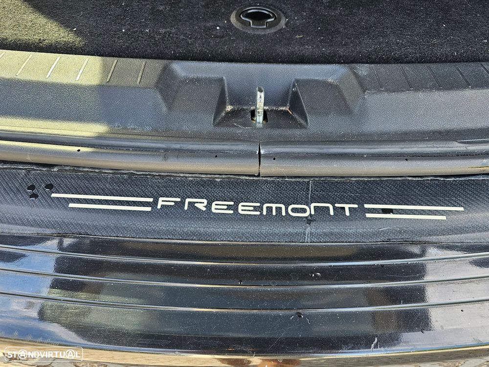 Fiat Freemont 2.0 M-Jet - 26