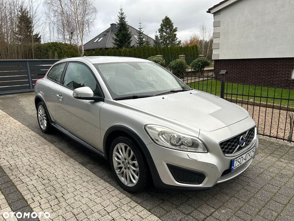 Volvo C30 1.6 Momentum - 1