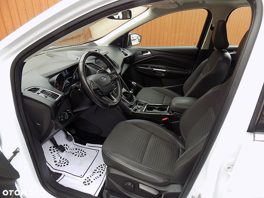 Ford Kuga 1.5 EcoBoost FWD Titanium ASS - 5