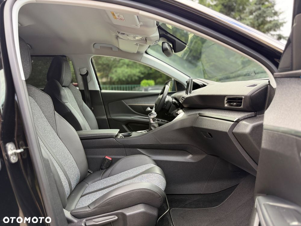 Peugeot 5008 BlueHDi 130 Allure Pack - 24