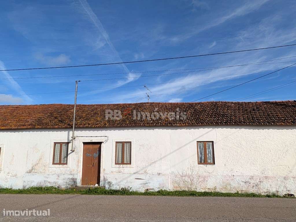 Moradia T4 + Casa de arrumos e terreno - Parceiros de Igreja, Torre... - Grande imagem: 3/32