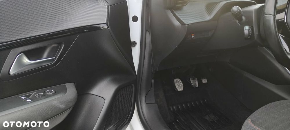 Peugeot 208 PureTech 75 Allure - 20