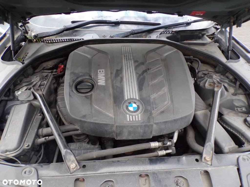 Części - BMW F10 2.0 D SEDAN 11R - 5