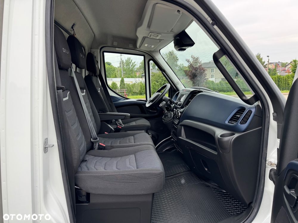 Iveco Daily‼️72C18‼️2021r 3.0 HI-MATIC Chłodnia/Mroźnia zakres -32C THERMO KING V-500 MAX Źródło Zasilania 400V Grube Ściany/Podłoga Przegroda komorowa‼️ Full LED na bliźniaku Salon Polska DMC7200kg - 19