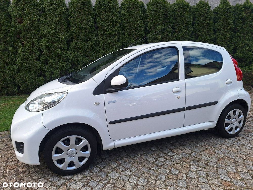 Peugeot 107 70 Millesim 200 - 25