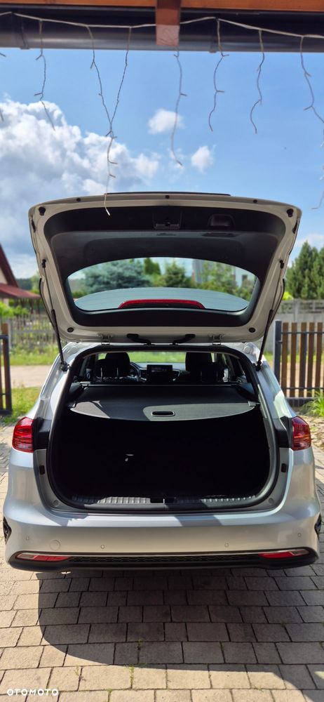 Kia Ceed 1.5 T-GDI M - 23