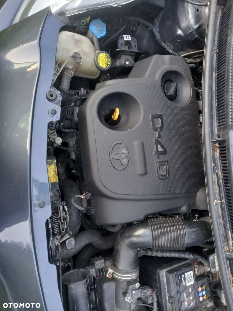 Toyota Yaris - 14