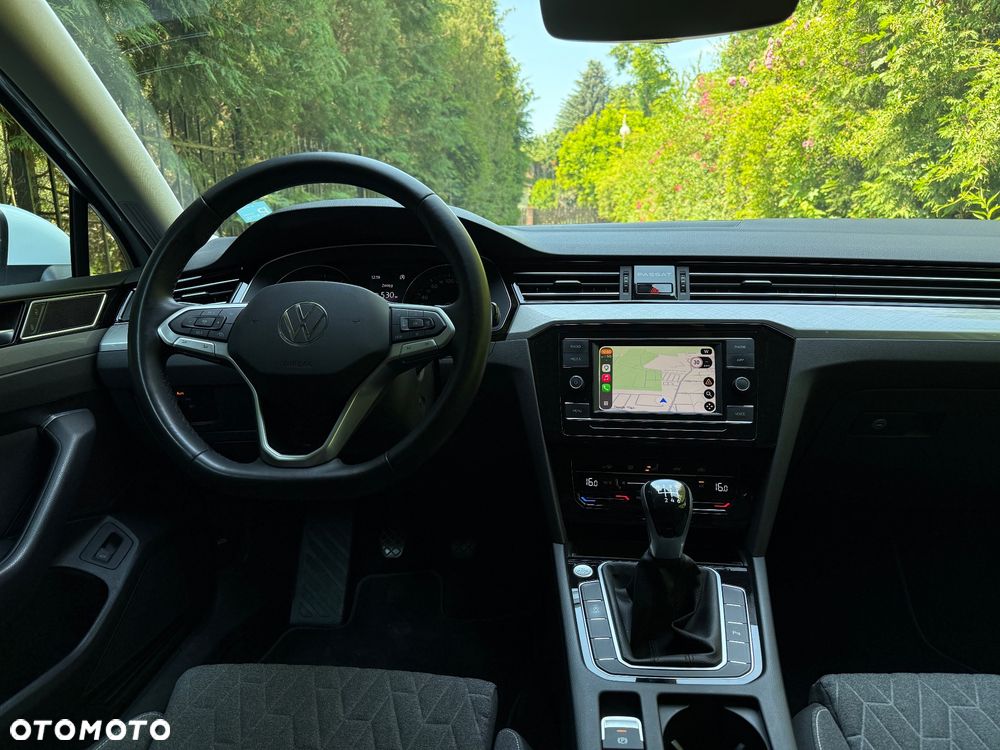 Volkswagen Passat 1.5 TSI EVO Business - 8