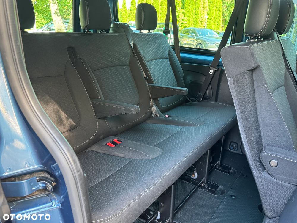 Opel Vivaro - 14