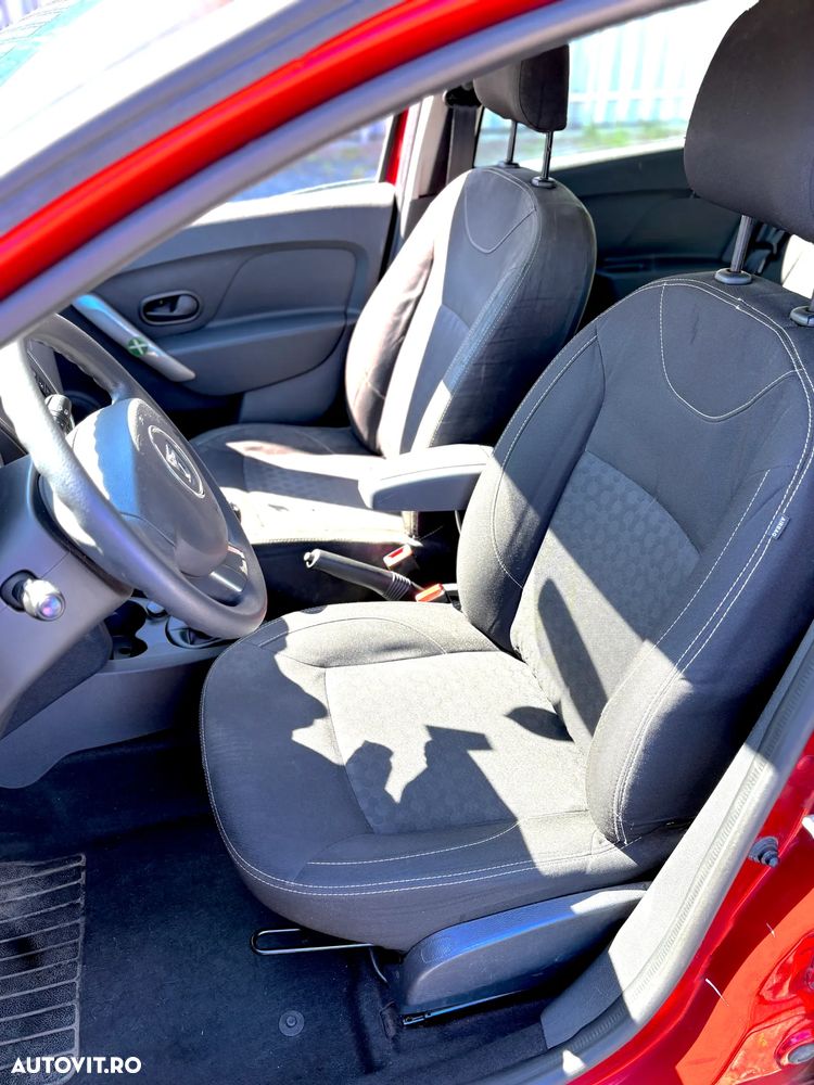 Dacia Logan 0.9 TCe 90 CP Laureate - 4