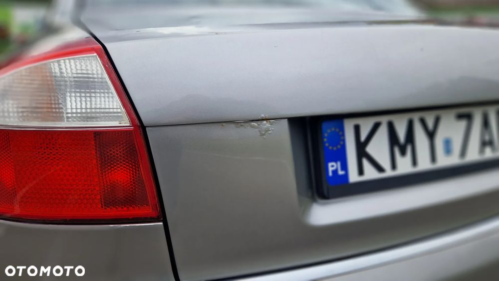Audi A4 Limousine - 7