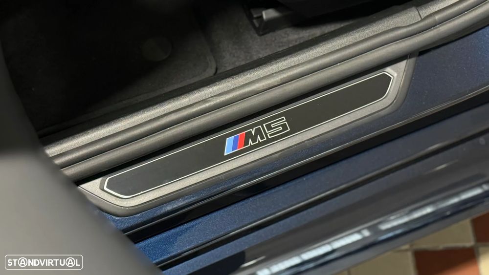 BMW M5 Touring xDrive - 45