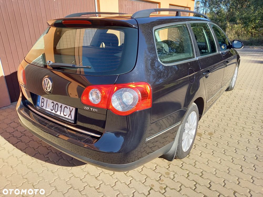 Volkswagen Passat 2.0 TDI DPF Comfortline - 5