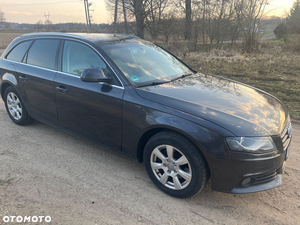 Audi A4 Avant - 3