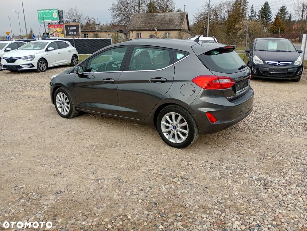 Ford Fiesta 1.0 EcoBoost S&S TITANIUM - 4