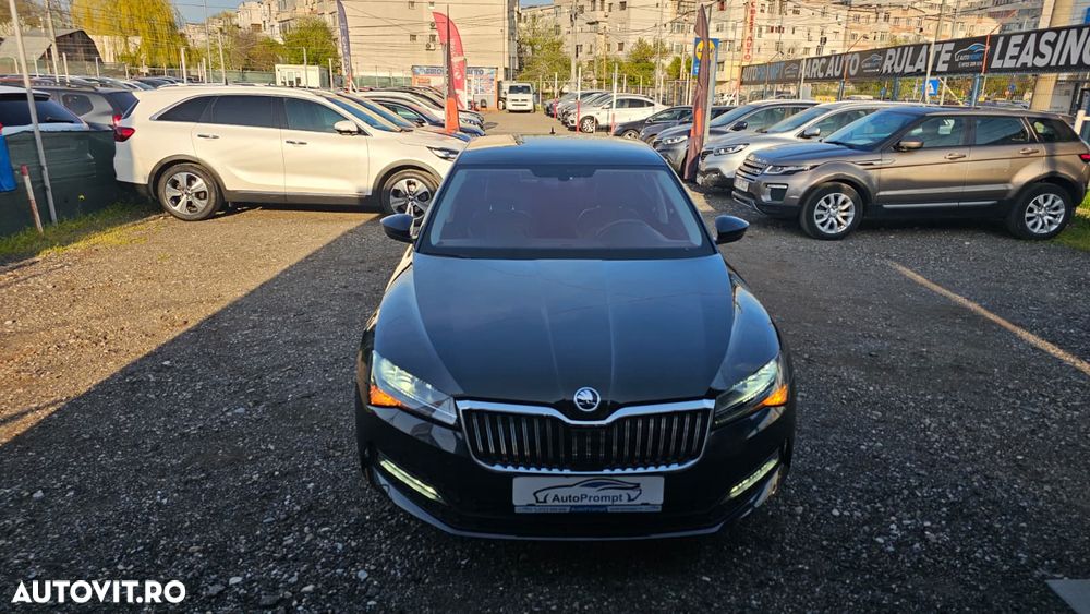 Skoda Superb 2.0 TDI DSG Premium Edition - 31