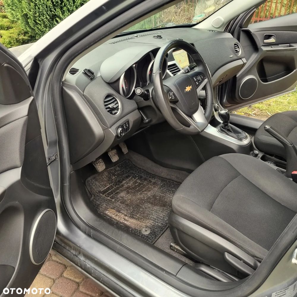 Chevrolet Cruze 1.7 D LT+ Premium - 16