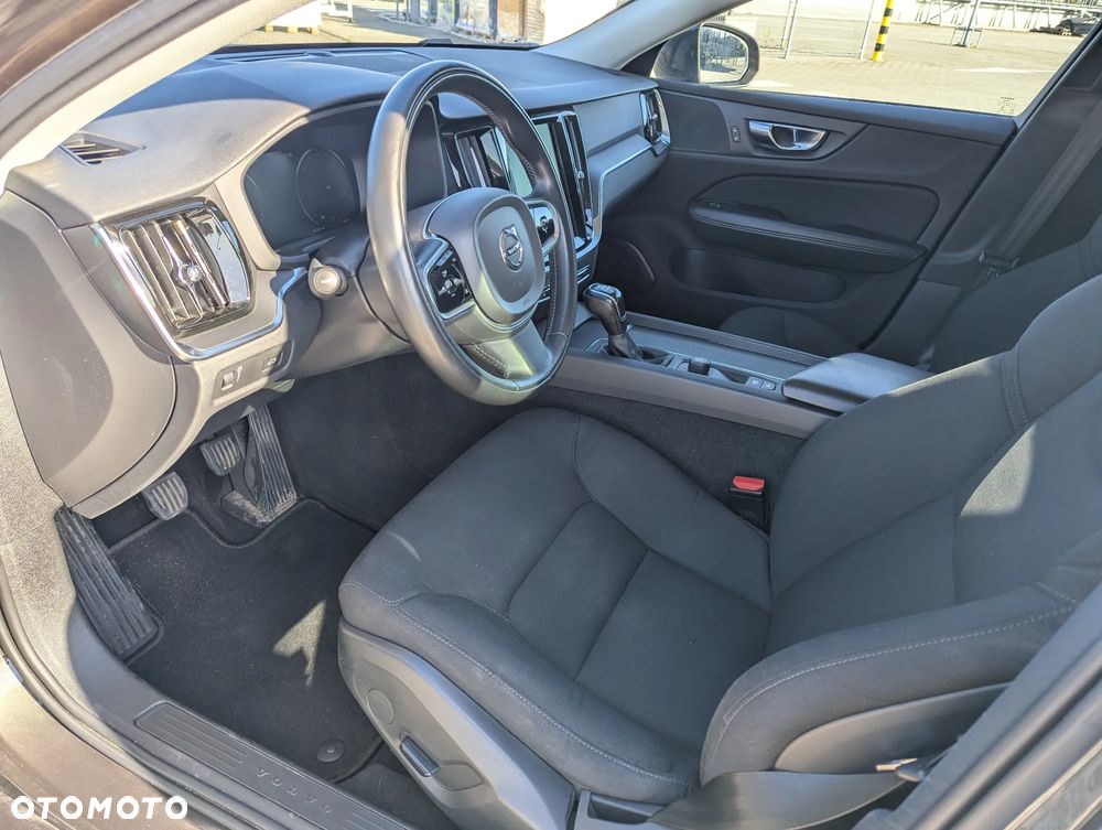 Volvo V60 D3 Kinetic - 6