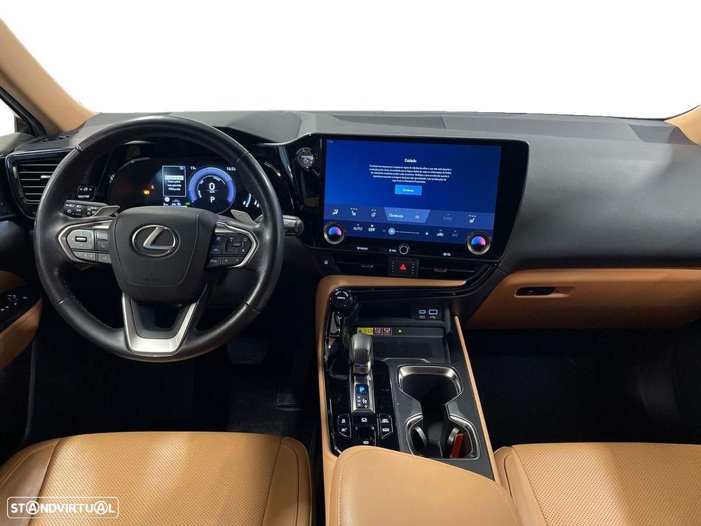 Lexus NX 450h+ - 8